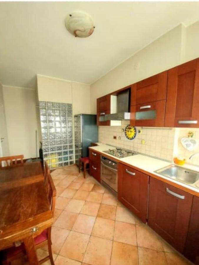 Franco Sansirohouse Rho Mi Fiera Milão Exterior foto